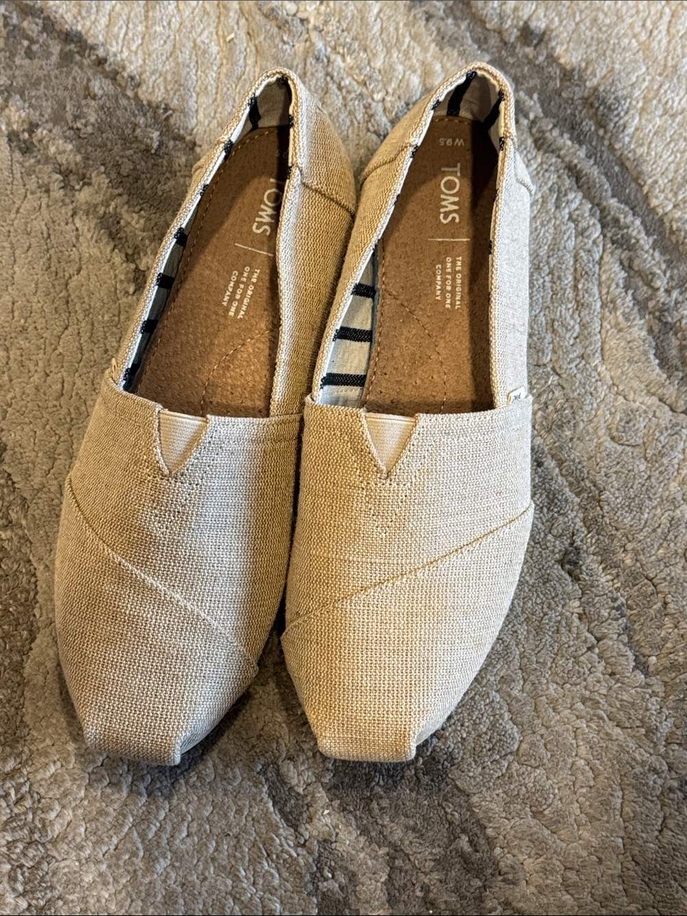 TOMS “Alpargata”Women's light beige linen look Slip-On size 9 1/2 Normcore NWOB
